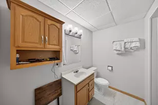 1401 36th St SW, Rochester, MN 55902 - Photo 32