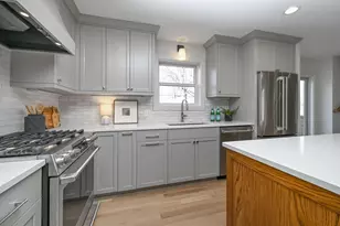 3242 Sumter Ave S, Saint Louis Park, MN 55426 - Photo 8