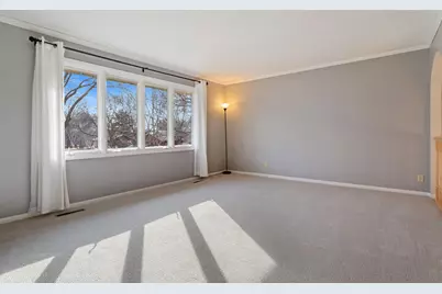 239 16th Avenue SW, New Brighton, MN 55112 - Photo 16