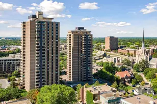 400 Groveland Ave, Minneapolis, MN 55403 - Photo 24