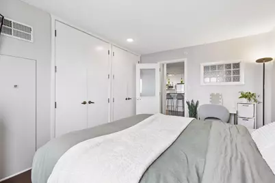 400 Groveland Avenue #914, Minneapolis, MN 55403 - Photo 16