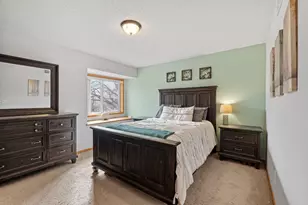 14207 Hibiscus Ct, Apple Valley, MN 55124 - Photo 12