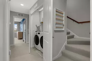 905 Woodlawn Ave, Saint Paul, MN 55116 - Photo 24