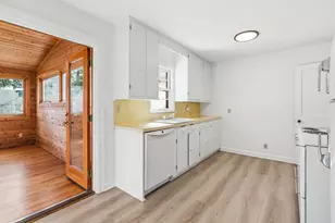 5537 Zenith Ave S, Edina, MN 55410 - Photo 6