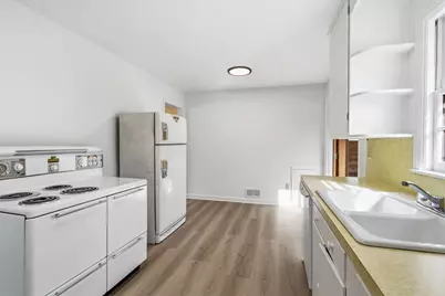 5537 Zenith Avenue S, Edina, MN 55410 - Photo 4