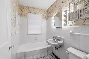 5537 Zenith Ave S, Edina, MN 55410 - Photo 14