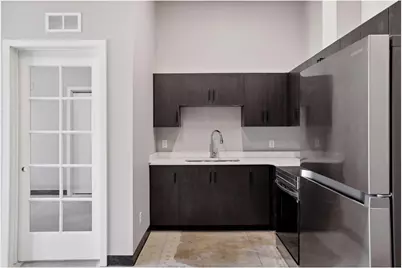 801 SE 9th Street #205, Minneapolis, MN 55414 - Photo 4