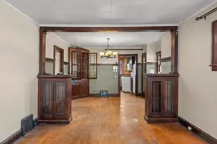 2323 Golden Valley Rd, Minneapolis, MN 55411 - Photo 6