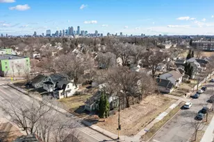 2323 Golden Valley Rd, Minneapolis, MN 55411 - Photo 26