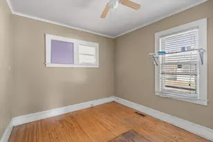 2323 Golden Valley Rd, Minneapolis, MN 55411 - Photo 14