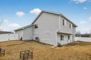 401 66th St SW, Waverly, MN 55390 - Photo 38
