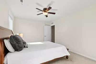 5650 Ranier Lane N, Plymouth, MN 55446 - Photo 34