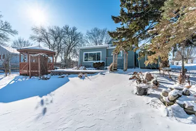526 W Douglas Avenue, Fergus Falls, MN 56537 - Photo 32