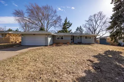 1040 Lincoln Terrace, Columbia Heights, MN 55421 - Photo 1