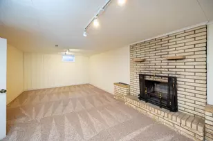 1040 Lincoln Terrace, Columbia Heights, MN 55421 - Photo 20