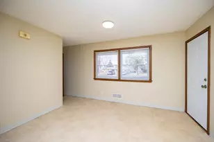 1040 Lincoln Terrace, Columbia Heights, MN 55421 - Photo 10