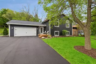 125 Wildhurst Rd, Waconia, MN 55387 - Photo 1