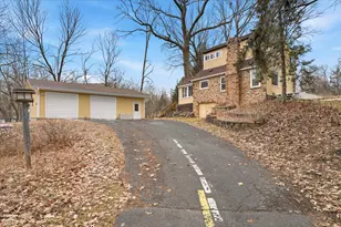 1305 Spruce Pl, Mound, MN 55364 - Photo 4