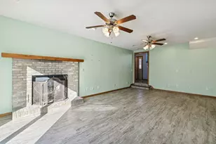 2301 E 121st St, Burnsville, MN 55337 - Photo 20