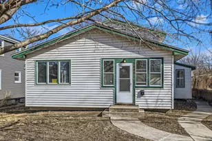 3448 Grimes Ave N, Robbinsdale, MN 55422 - Photo 2