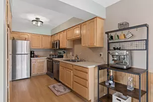 1800 Knox Dr, Burnsville, MN 55337 - Photo 10