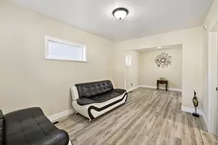 1978 Utica Ave, Saint Paul, MN 55119 - Photo 4