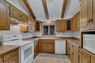 1810 11th Ave SE, Saint Cloud, MN 56304 - Photo 8