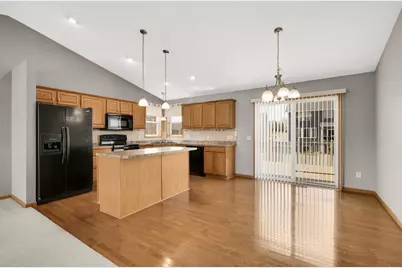 339 3rd Avenue NE, Lonsdale, MN 55046 - Photo 12