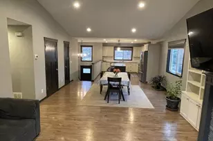 646 Grafton Ave N, Oakdale, MN 55128 - Photo 10