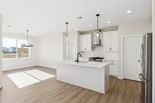 19160 Cloverleaf Wy, Farmington, MN 55024 - Photo 12