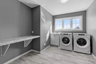 7529 Urbandale Ln N, Maple Grove, MN 55311 - Photo 38