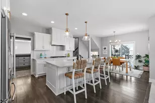 7529 Urbandale Ln N, Maple Grove, MN 55311 - Photo 4