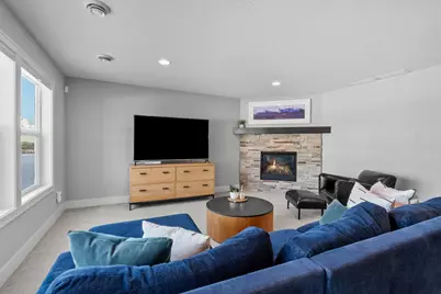 7529 Urbandale Lane N, Maple Grove, MN 55311 - Photo 44