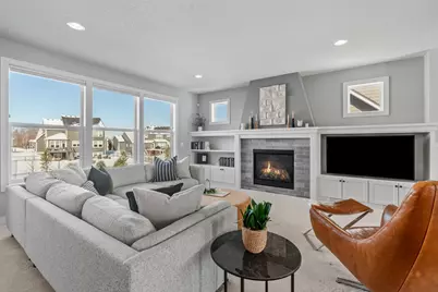 7529 Urbandale Lane N, Maple Grove, MN 55311 - Photo 4