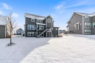 7529 Urbandale Ln N, Maple Grove, MN 55311 - Photo 54