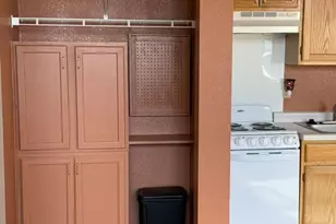 31 Chestnut St E, Trimont, MN 56176 - Photo 6