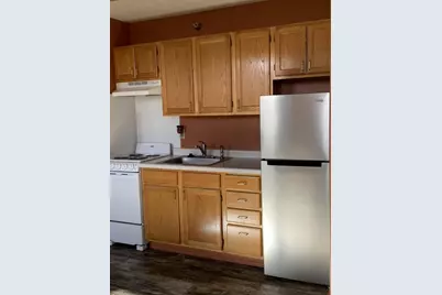 31 Chestnut Street E #4, Trimont, MN 56176 - Photo 4