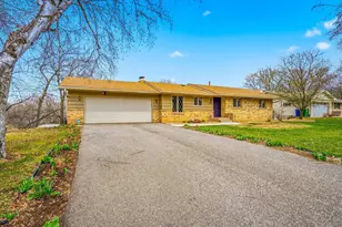 171 Rice Creek Terrace NE, Fridley, MN 55432 - Photo 2