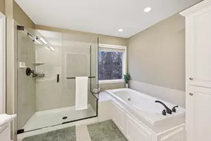 14638 Boulder Pointe Rd, Eden Prairie, MN 55347 - Photo 32