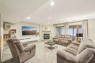 14638 Boulder Pointe Rd, Eden Prairie, MN 55347 - Photo 18