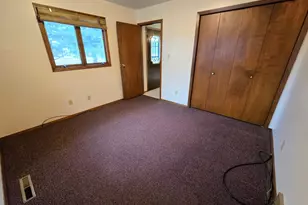 302 8th Ave NW, Pipestone, MN 56164 - Photo 14