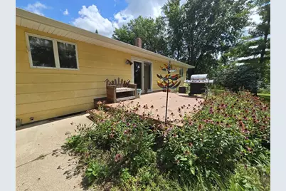 302 8th Avenue NW, Pipestone, MN 56164 - Photo 38