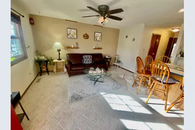 4609 NW 14th Avenue NW, Rochester, MN 55901 - Photo 2