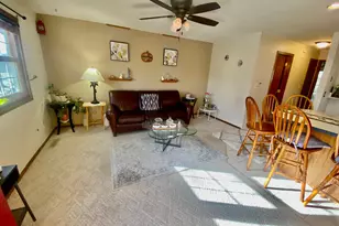 4609 NW 14th Ave NW, Rochester, MN 55901 - Photo 2