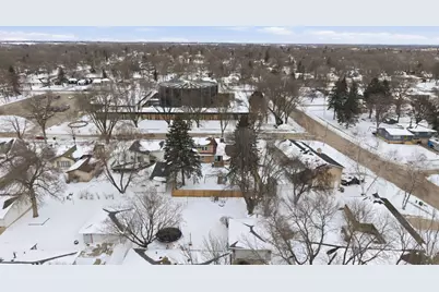 1109 13th Avenue SW, Willmar, MN 56201 - Photo 14