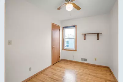 327 20th Avenue N, Saint Cloud, MN 56303 - Photo 8