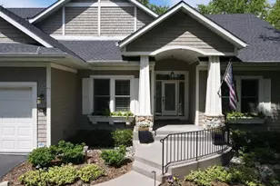 4216 Wilson St, Minnetonka, MN 55345 - Photo 2