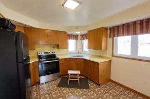 404 6th Ave W, Lamberton, MN 56152 - Photo 6