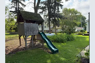 811 E Division Street, Elbow Lake, MN 56531 - Photo 10