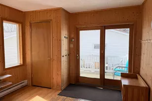 811 E Division St, Elbow Lake, MN 56531 - Photo 22